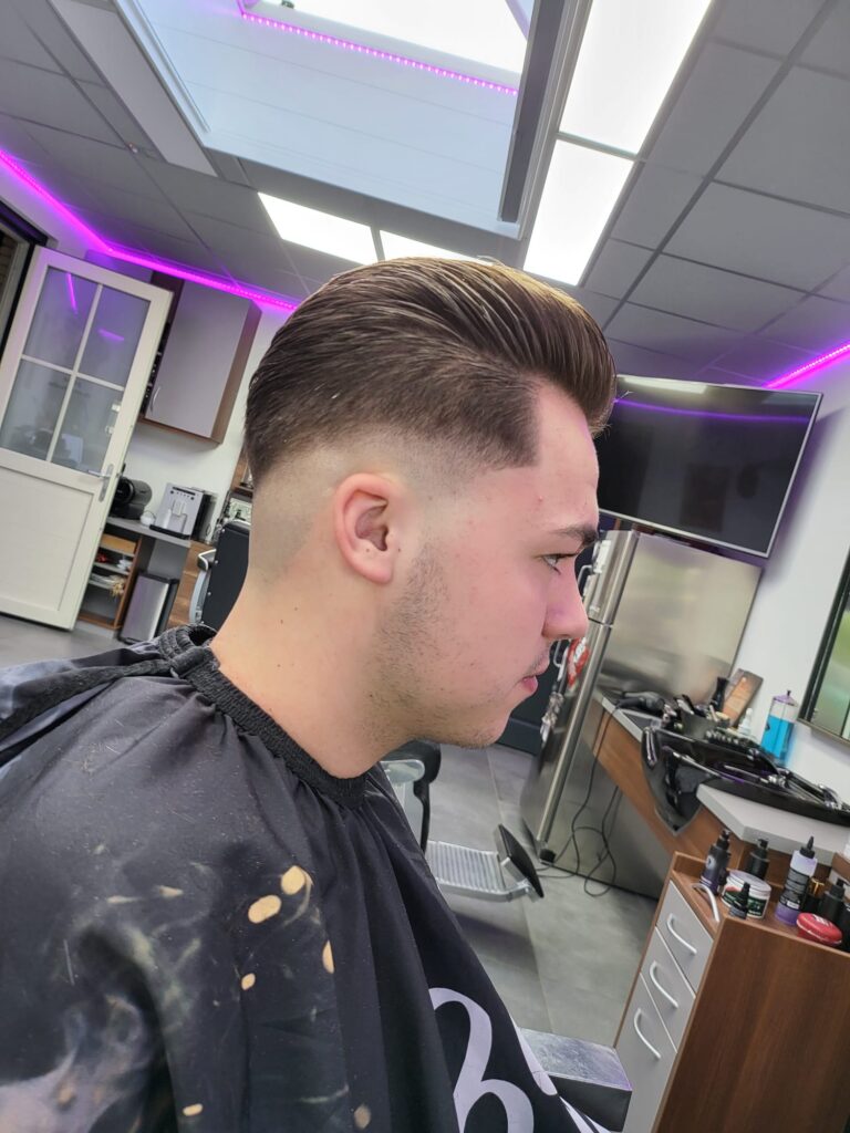 JBG Coupe met Pomade