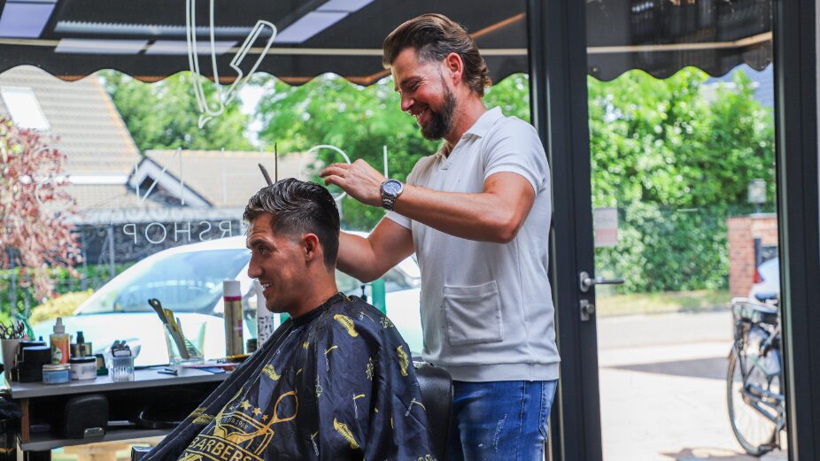 Johnny Be Good Barbershop
